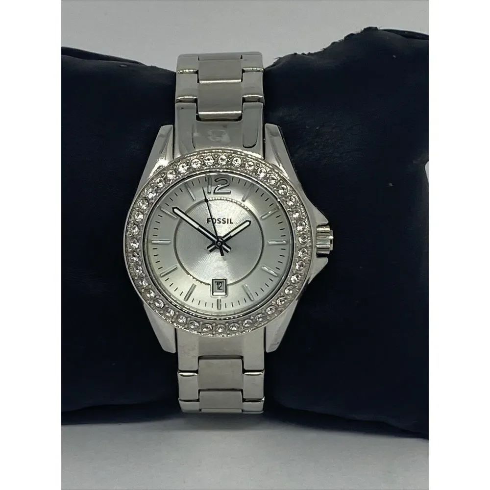 Fossil Riley ES2879 Women's Silver Stainless Steel Analog Dial Quartz Watch RQ95